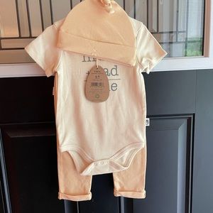 Adorable 3 piece set